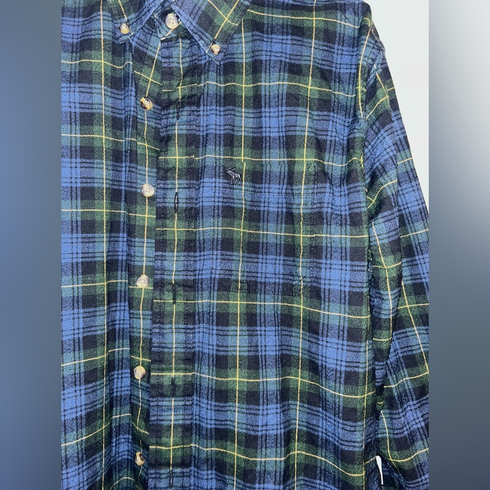 Men’s Plaid Abercrombie Long Sleeve Shirt - Picture 2 of 3